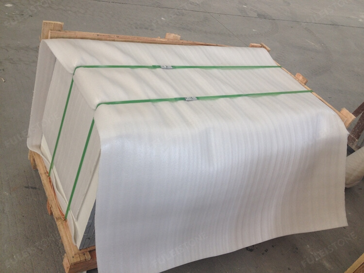 Foam for the packing