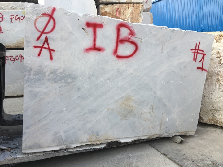 Lais grey marble block (2)