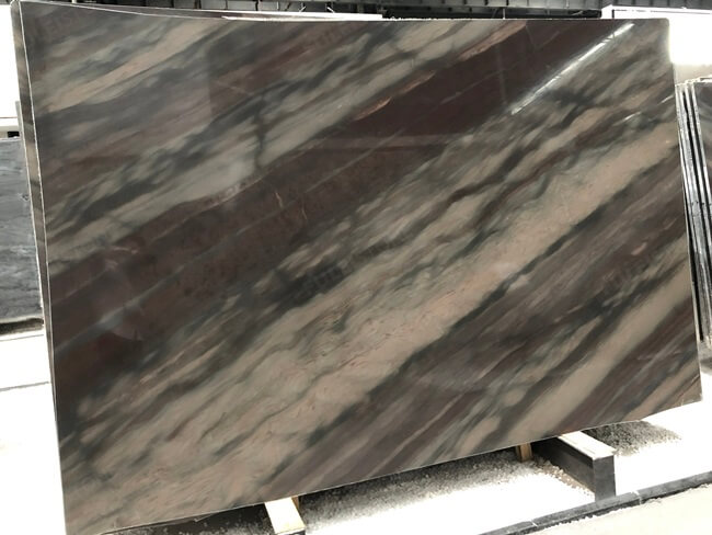 Elegant Brown Quartzite Slabs With Striking Veins