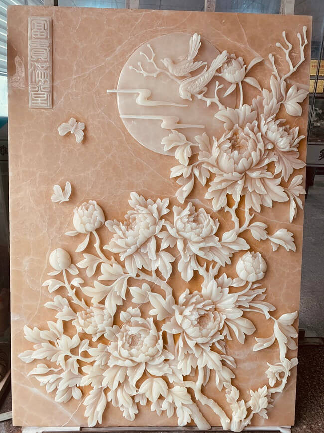 Onyx Relief Art (1)