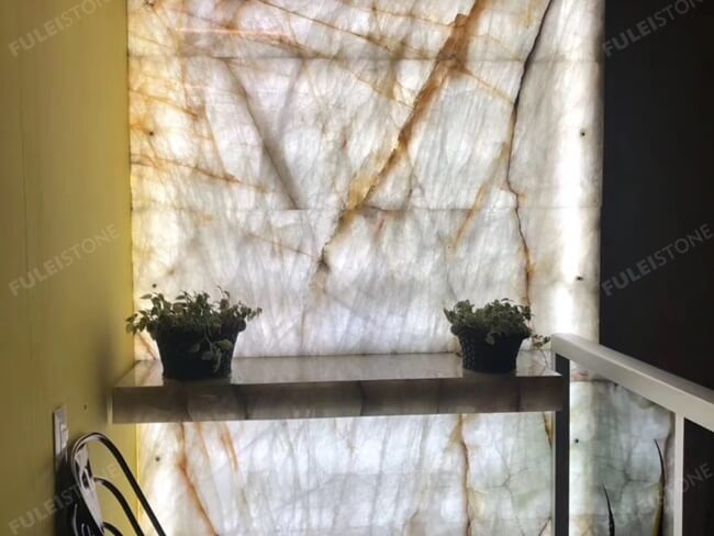 Cristallo Quartzite Background Decoration