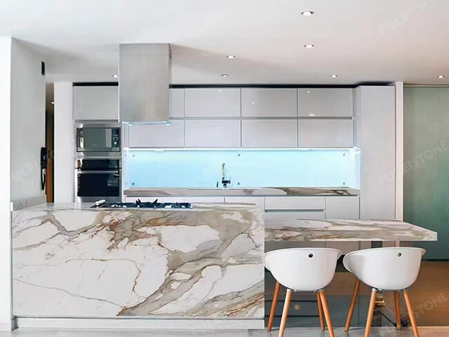 calacatta macchia vecchia marble kitchen countertops