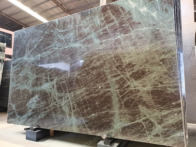 polished green galaxy granite slabs (1)