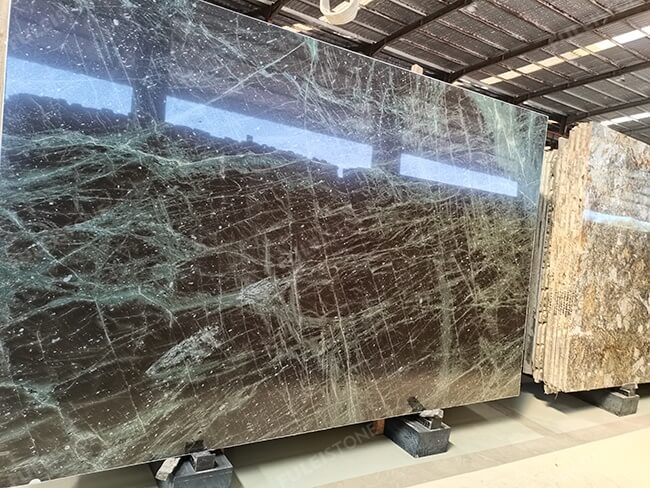 polished green galaxy granite slabs (2)