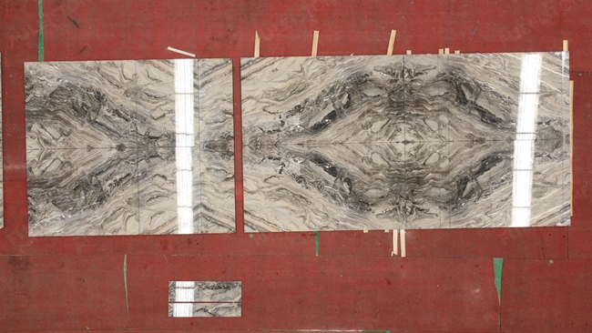 The-Dry-Lay-of-Bookmatched-Arabescato-Orobico-Marble