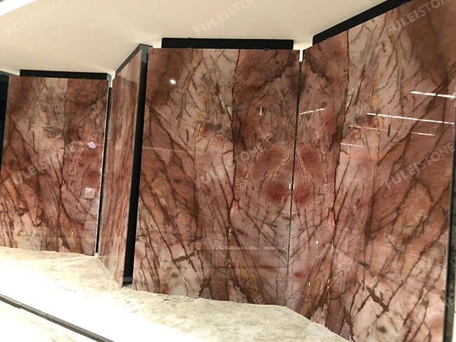 wall decoration with juliet quartzite