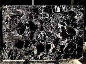 France Nero Antico slabs