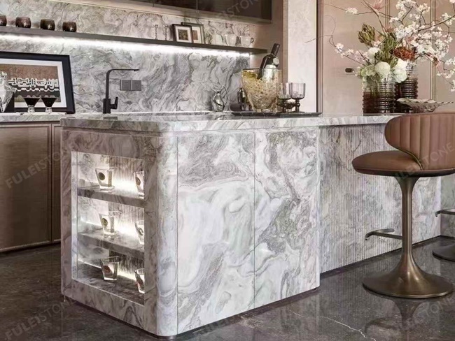 Burlesque Quartzite Island